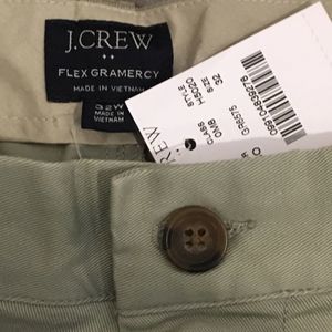 J.CREW Gramercy Mens Flat Front Khaki Flex Shorts Sz 32 NWT